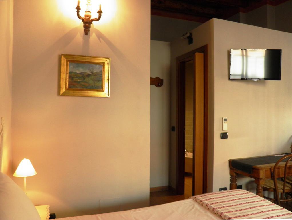 In Centro Charme Bed and Breakfast Bergamo Eksteriør billede
