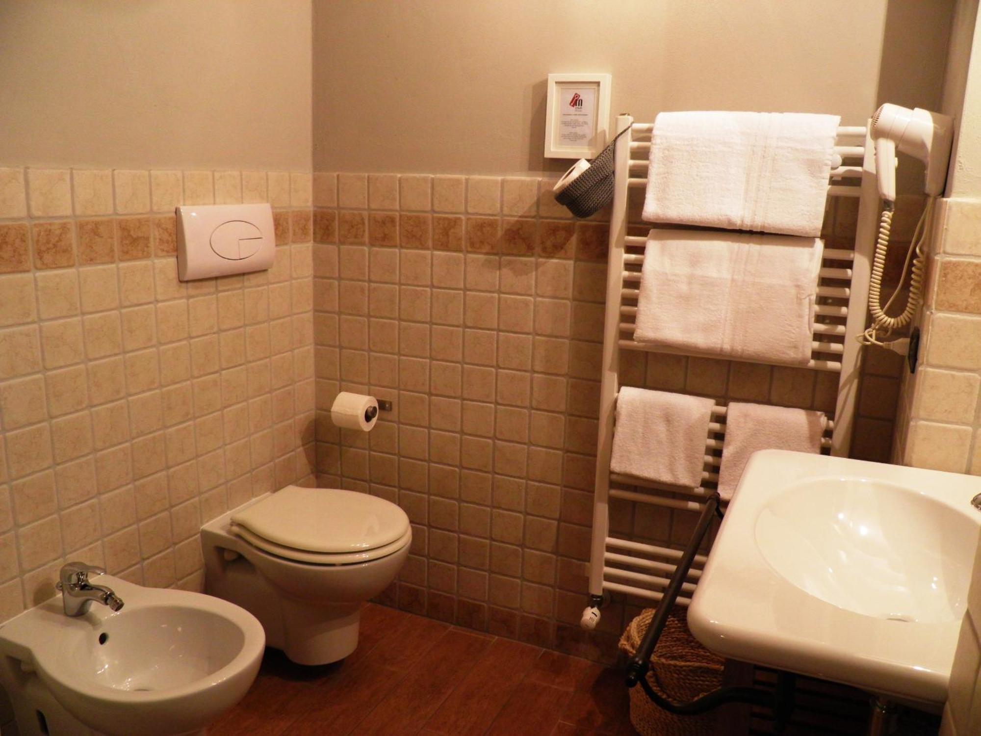 In Centro Charme Bed and Breakfast Bergamo Eksteriør billede