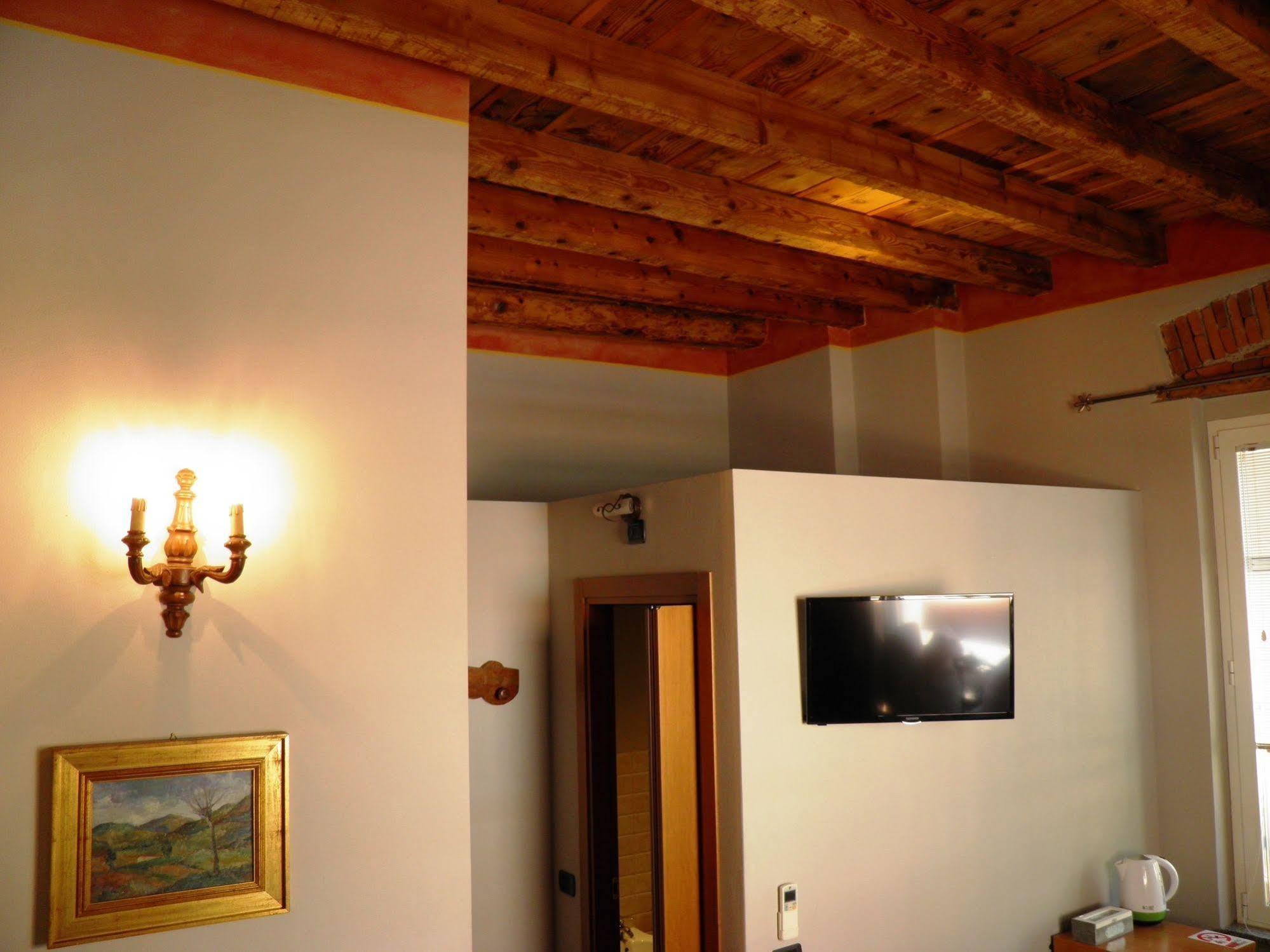In Centro Charme Bed and Breakfast Bergamo Eksteriør billede