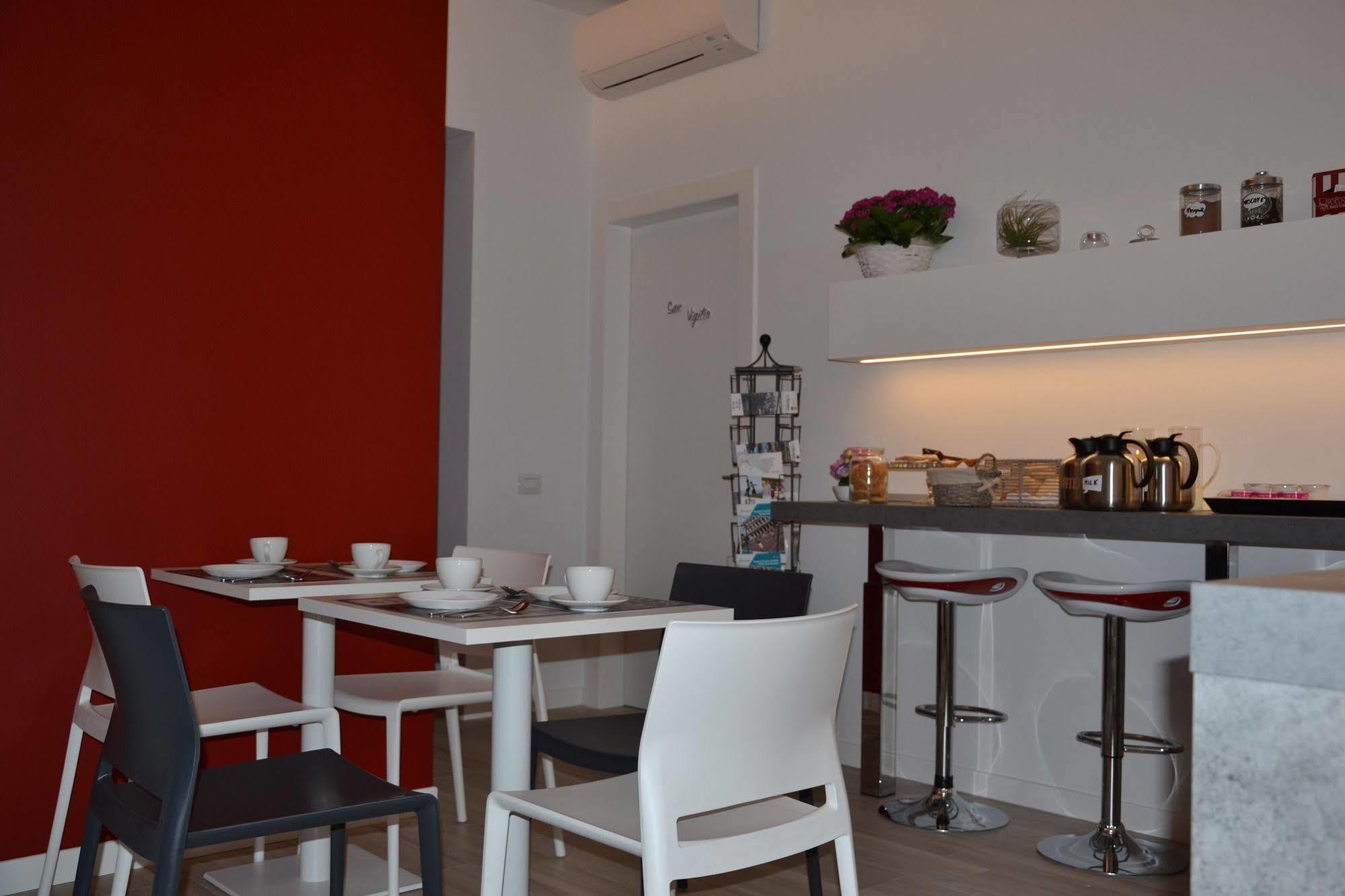 In Centro Charme Bed and Breakfast Bergamo Eksteriør billede